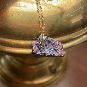 Gold Wire Wrapped Stone Pendant Necklace